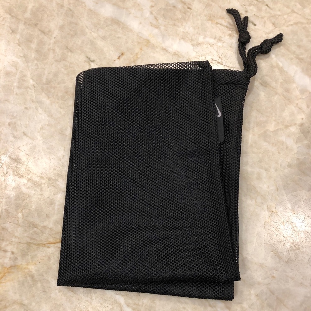Nike XL mesh drawstring bag ~ NEW